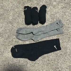 5 Pairs Nike Socks